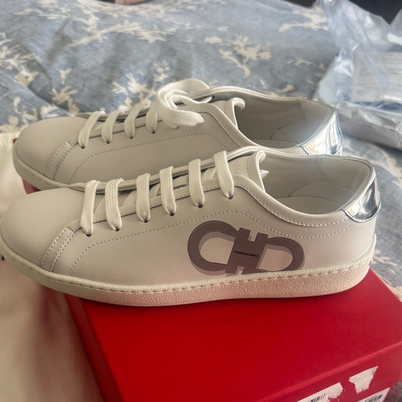 Salvatore Ferragamo Classic White Sneakers - Picture 9 of 10